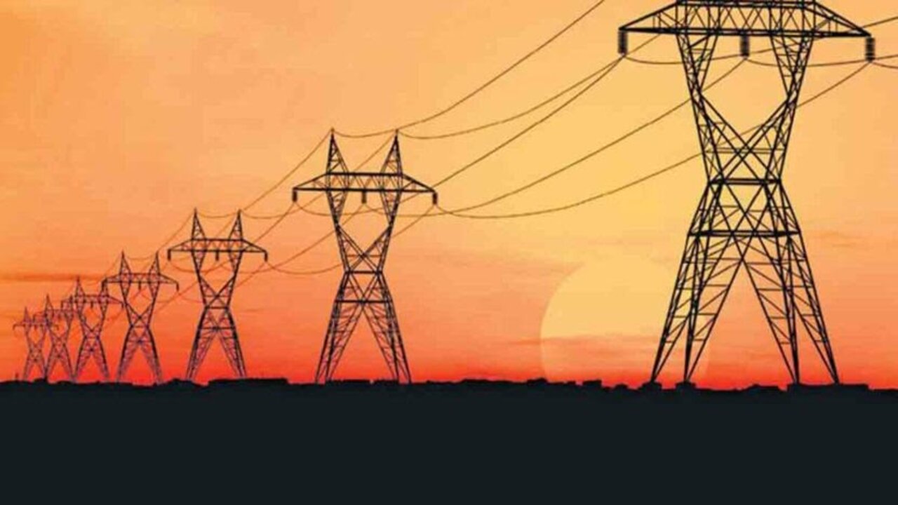 Amid power crisis, Telangana outshines other States. Amid power crisis, Telangana outshines other States.